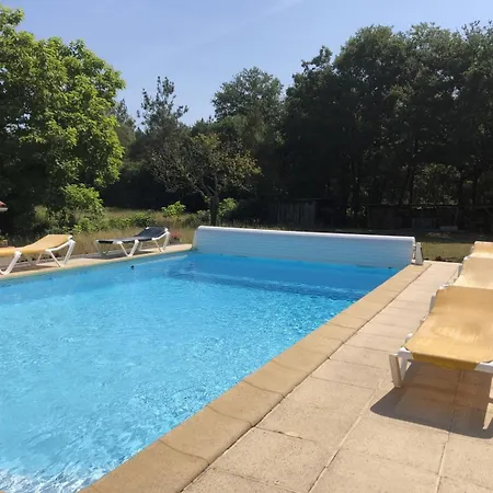Garrelon Tatil Evi
